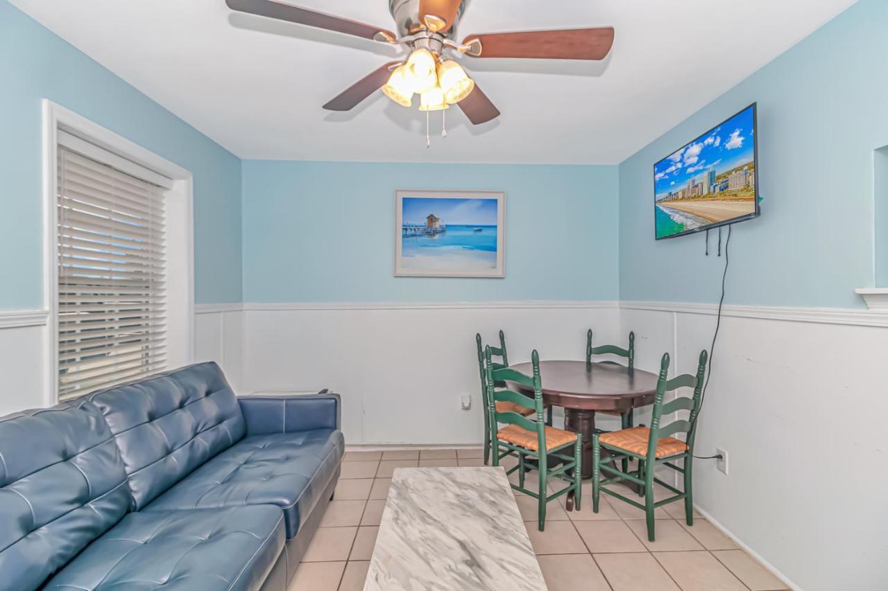 125 Atlantic Avenue Unit E - Pet Friendly! Walk To The Beach And Pier!1Br -1Ba - Sleeps 2-4 Guests! Myrtle Beach Kültér fotó